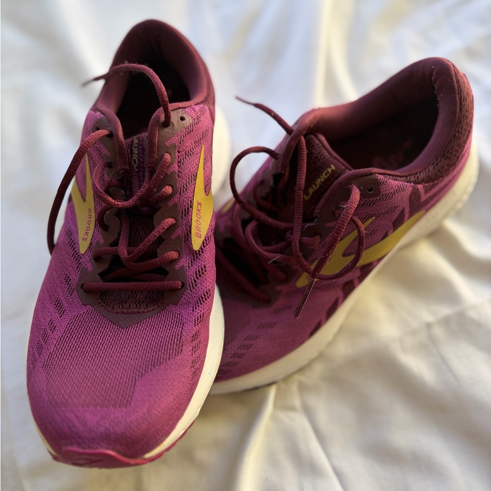 Brooks Launch 6 Women's Athletic Shoes